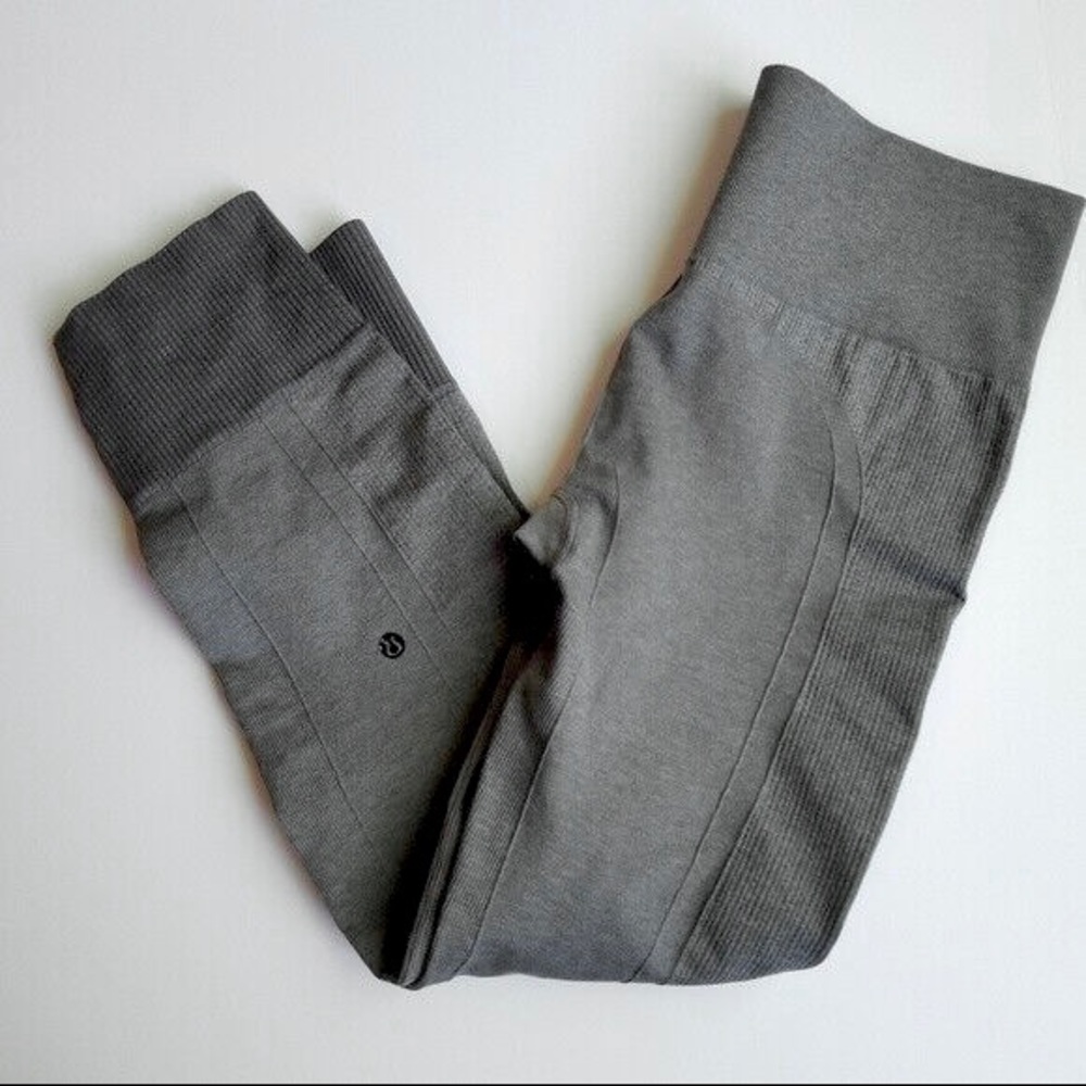 Lululemon Textured Seamless Leggings Sz 6